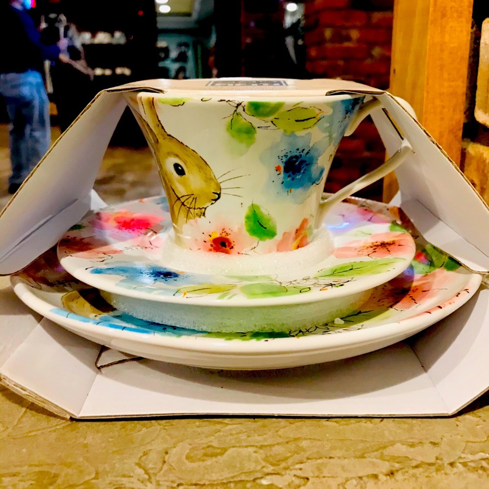 NWT 222 Fifth 3-Piece Tea Set Easter Theme